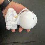 رقص نور لیزری مدل کهکشانی طرح فضانورد نشسته