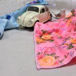 دستمال نظافت مدل گلدار بسته سه عددی