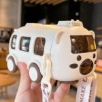 قمقمه کودک مدل اتوبوس 0.5 لیتر | قمقمه فانتزی طرح مدرسه - Image 17