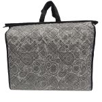 زیر انداز سفری مدل کیفی ضدآب طرح‌دار مناسب برای پیک‌نیک