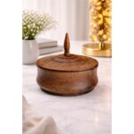 شکلات‌خوری چوبی ۱۷ سانتی طرح دیگ هانل | ساخته‌شده از چوب گردو قابل شست‌وشو - Image 2